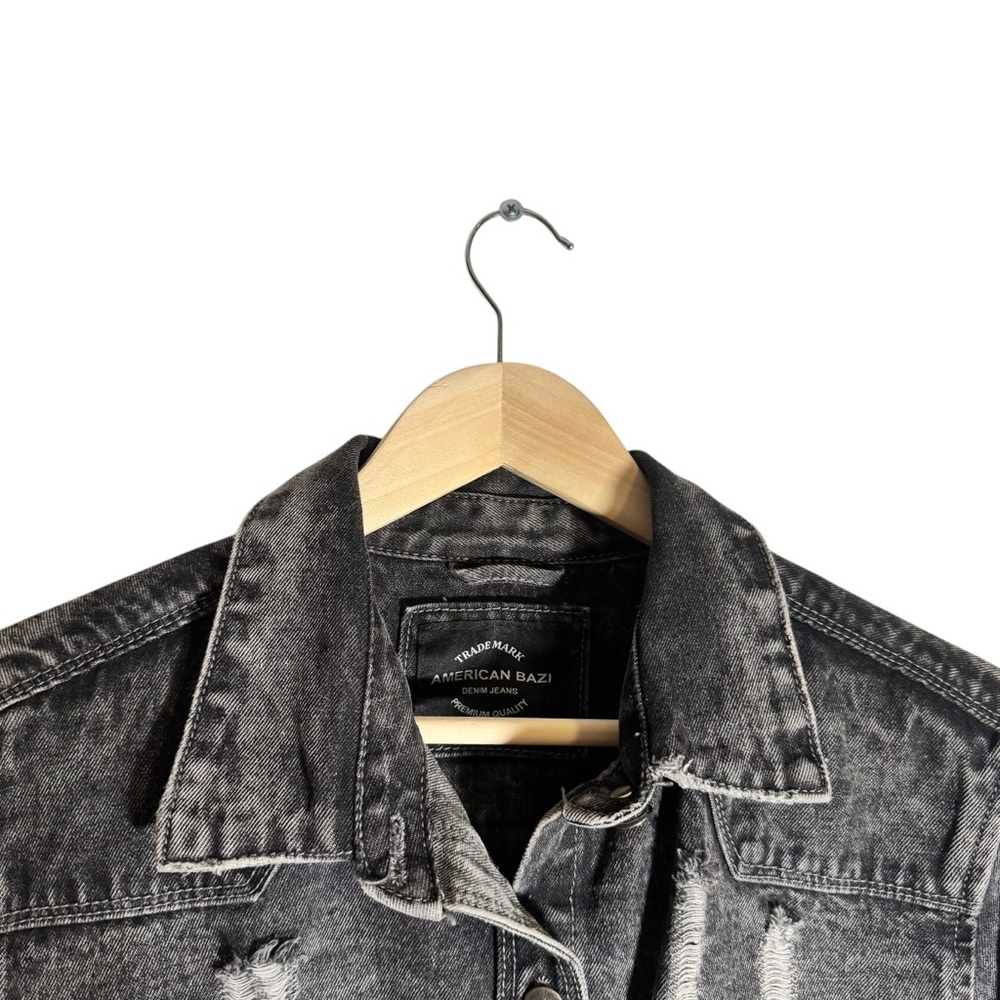 American Bazi Distressed Denim Jacket Oversized Black Jean Button Size Medium - Picture 4 of 6
